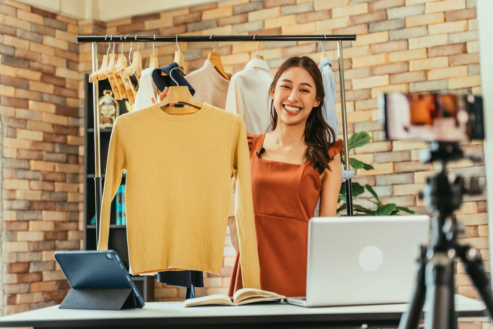 Live shopping en Argentina: qué es, por qué explota en China y Brasil, y cómo empieza a moverse acá